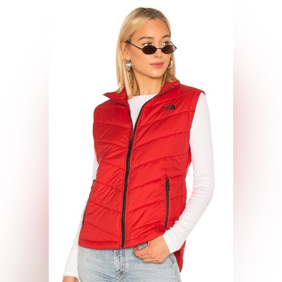 NWOT - North Face Red Puffer Vest - L - Picture 3 of 11